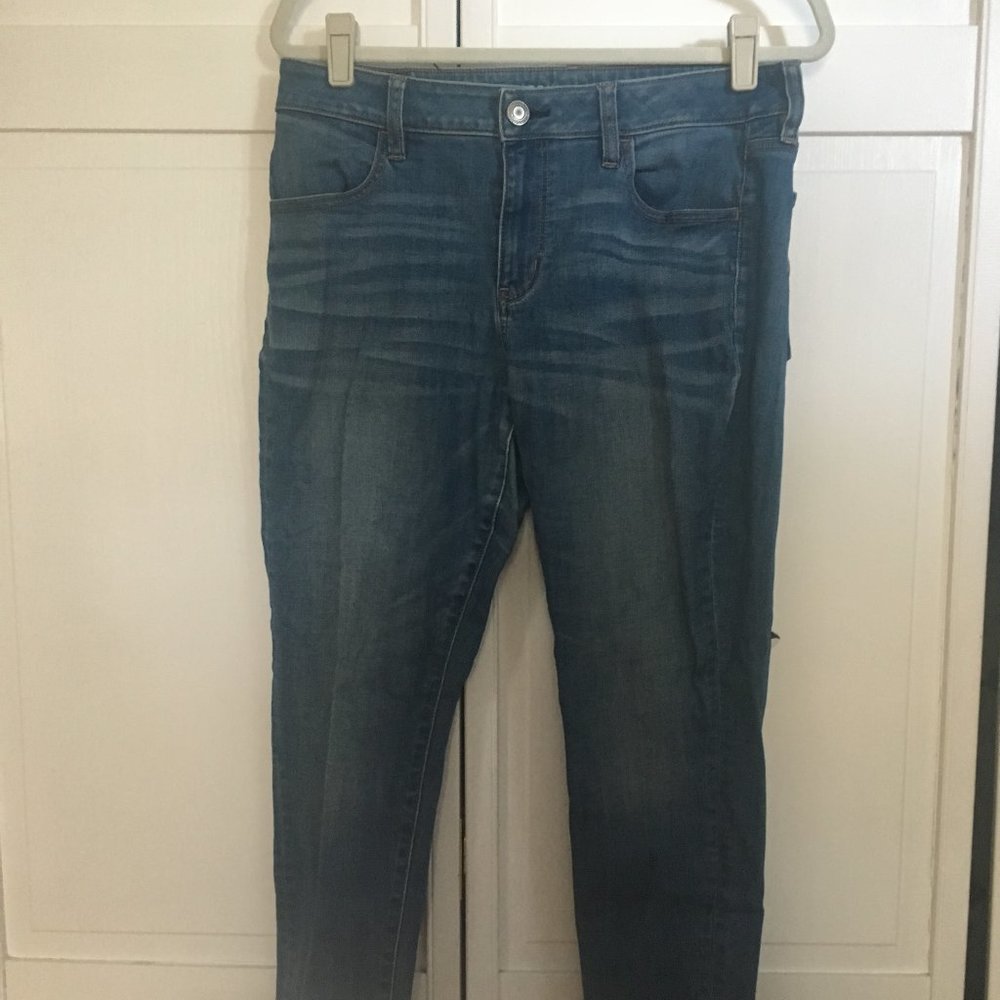 American Eagle Blue Jeans